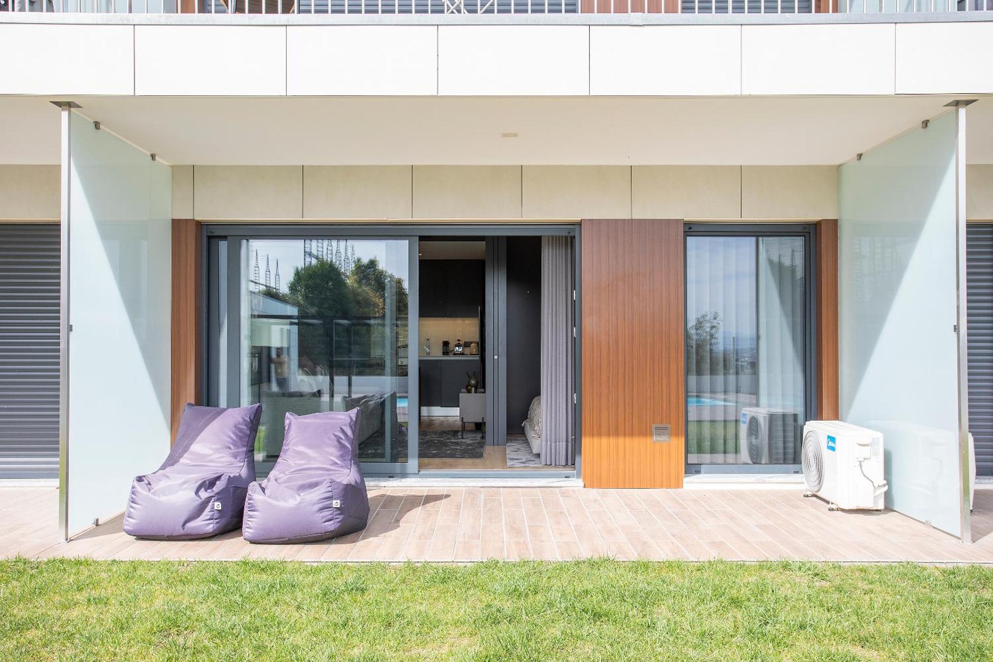 Liiiving In Porto - Dragao Pool View Apartment ภายนอก รูปภาพ