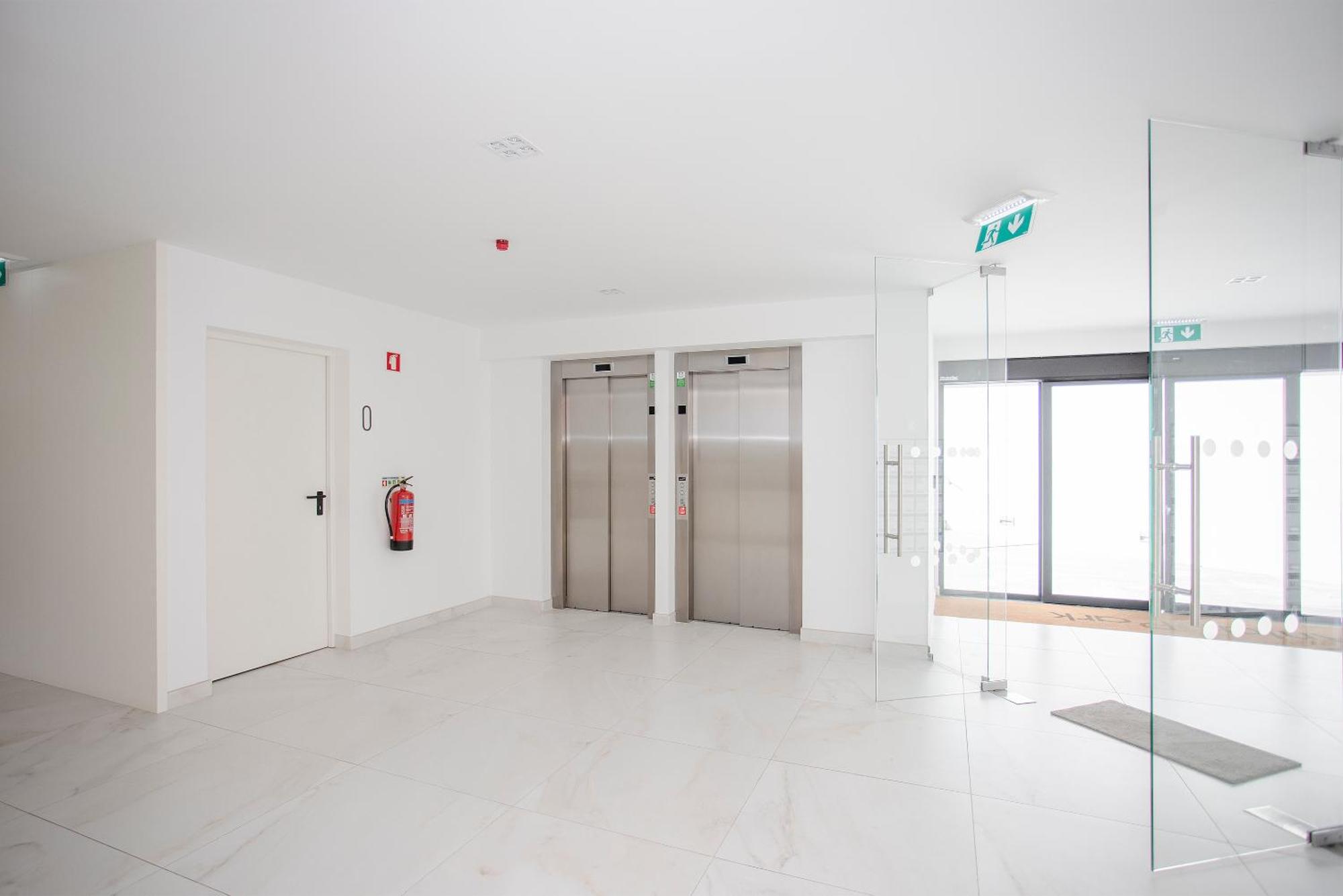Liiiving In Porto - Dragao Pool View Apartment ภายนอก รูปภาพ